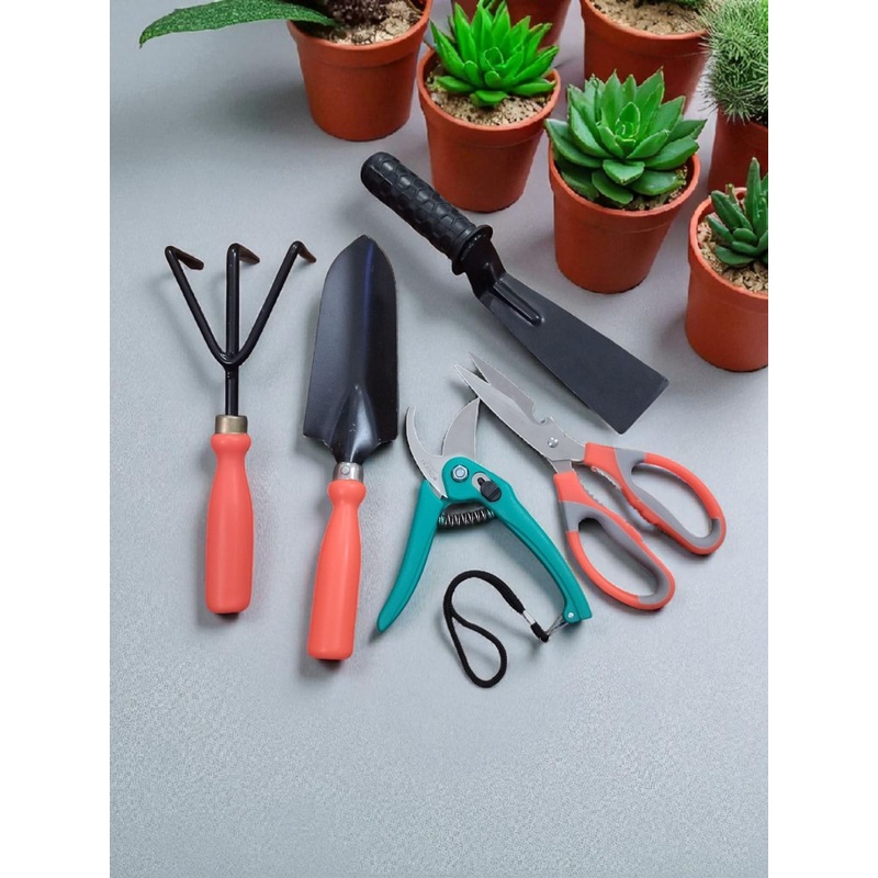 AGT Set of 5 Garden Tool Kit Durable, Rust-Resistant Tools for Home Gardening in India