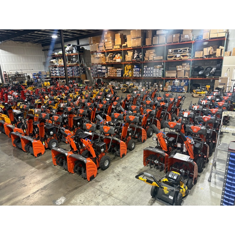 Husqvarna ST324 (24") 254cc Two-Stage Snow Blower 970528902 (Scratch & Dent/Full Warranty)